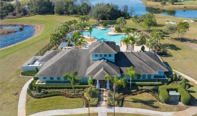 Building Photo - 13529 Crest Lake Dr