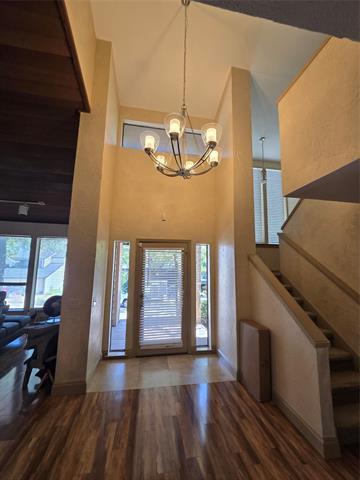 Building Photo - 213 Sovereign Ct