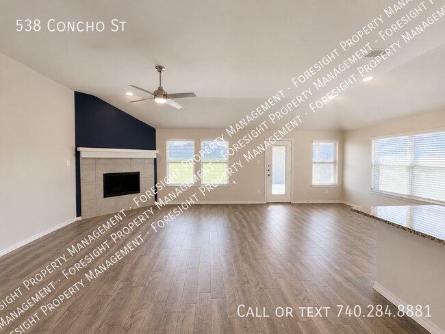 Building Photo - 538 Concho St