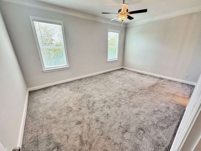 Building Photo - 671 Stickley Oak Way