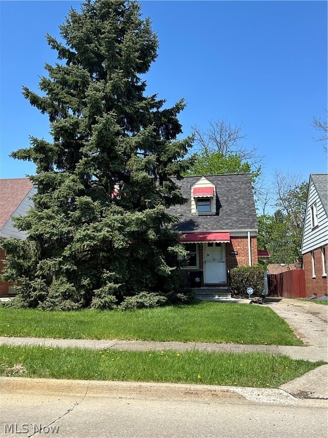 Building Photo - 18413 Waterbury Ave