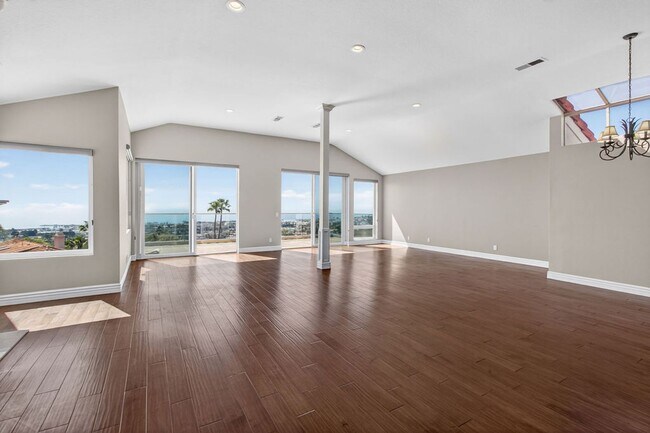 Building Photo - The Ultimate Coastal Escape: 3 Bedrooms with Panoramic Ocean Views in Gated Waterford Pointe!