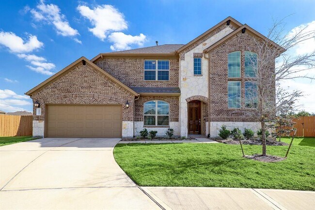 Primary Photo - 28011 Langsdale Ct