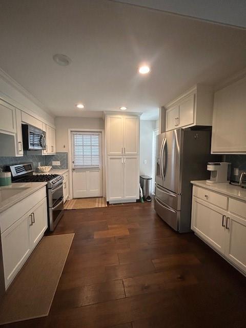 Building Photo - 231 Menendez Ave