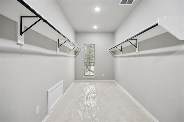 Building Photo - 10 Chisholm Trail