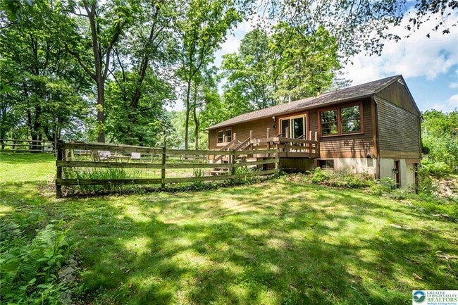 Building Photo - 315 Moyers Ln