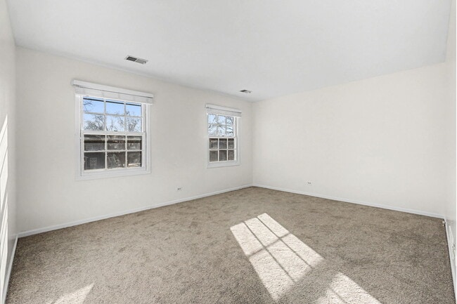 Building Photo - 1315 Jane Ave