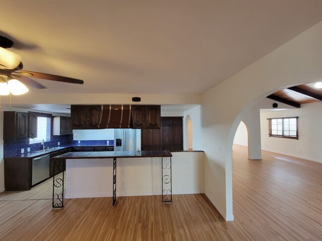 Building Photo - Torrance - 3 bd / 2 ba Home! GREAT LOCATION!!