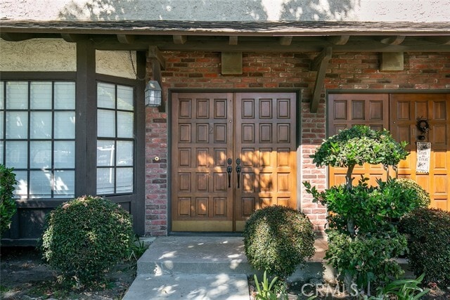 Building Photo - 402 El Centro St