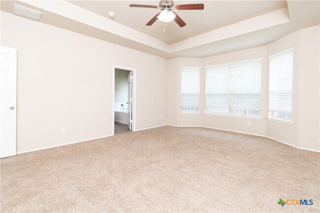Building Photo - 7010 Cokui Dr