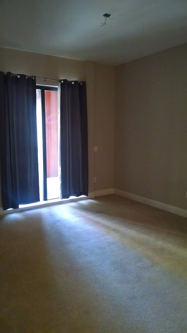 Building Photo - Residences at Coconut Point 1 Bedroom