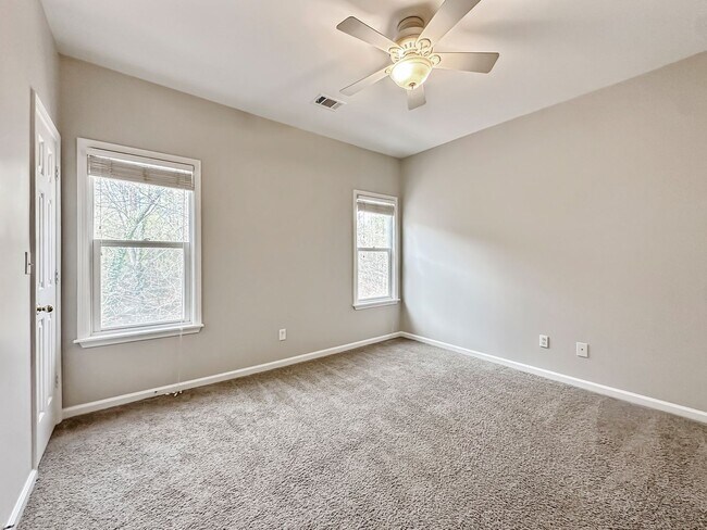 Building Photo - Beautiful 4BR / 2.5BA Home in Chattahoochee High School District – Fresh Paint & Updated Flooring