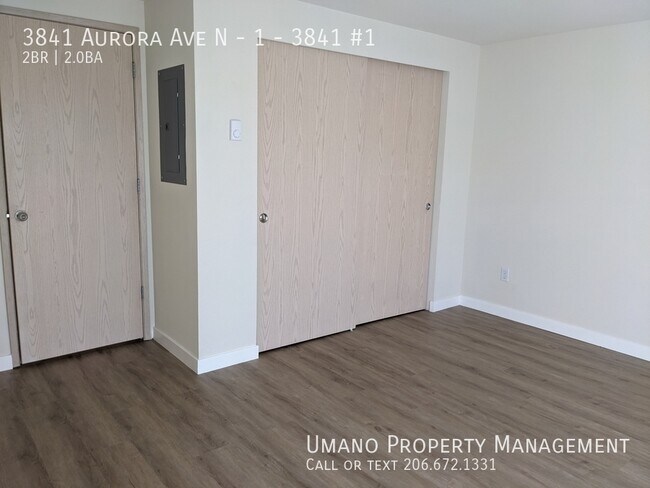 Building Photo - 3841 Aurora Ave N