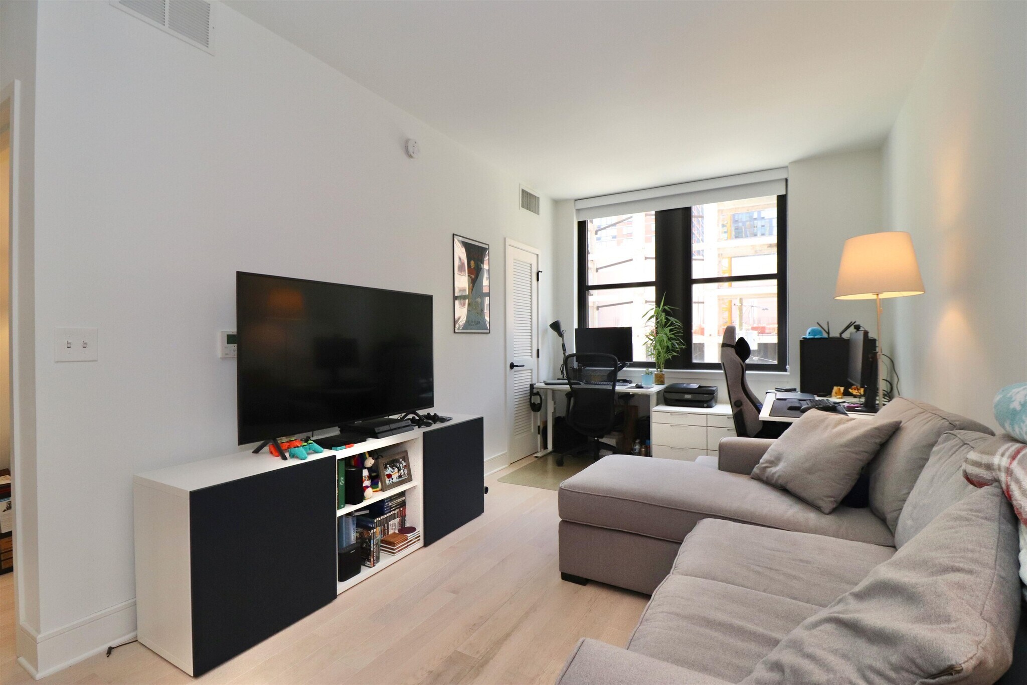 Building Photo - 10 Provost St