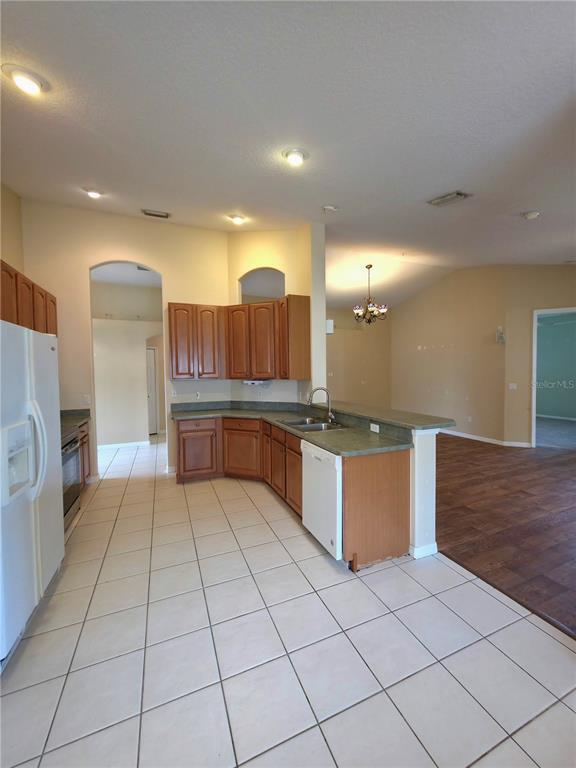 Building Photo - 5465 High Pasture Way