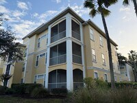 Building Photo - Visconti West