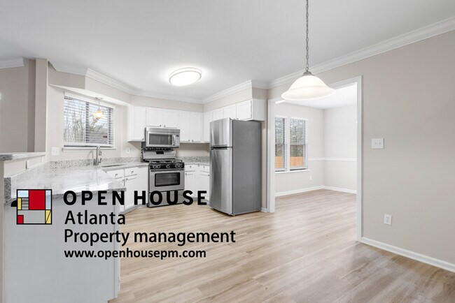 Building Photo - 521 Roys Ct, Lawrenceville