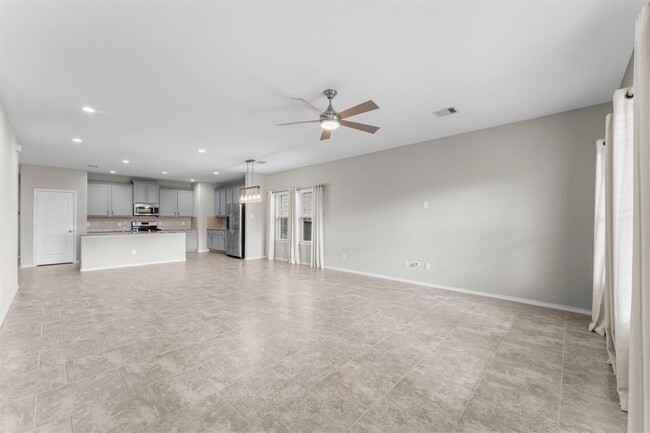 Building Photo - 154 Meadow Mill Dr