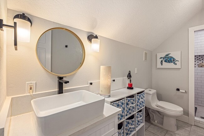 Building Photo - 3216 Avenue N