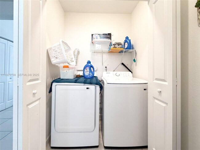 Building Photo - 11871 SW 247th Ter