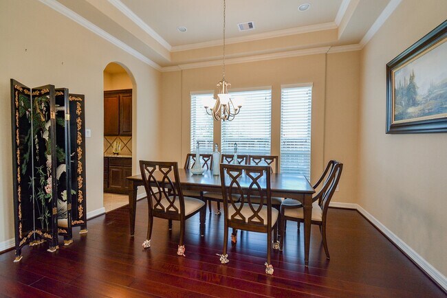 Building Photo - 6302 Kennedy Hills Ct