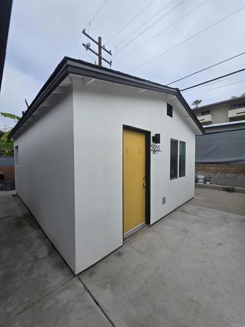 Building Photo - 5928 Estelle St