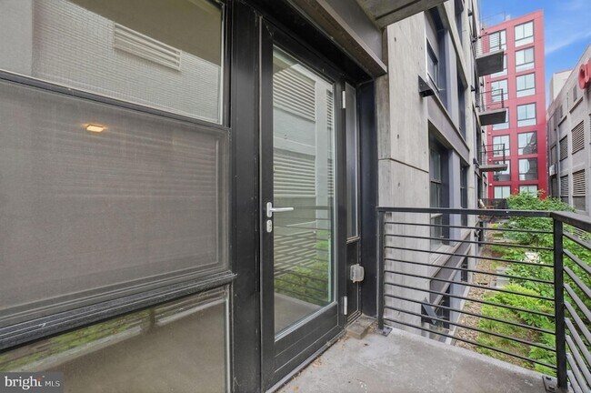 Building Photo - 1625 Eckington Pl NE