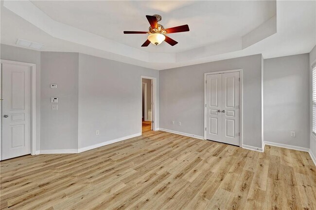 Building Photo - 2187 Oakland Grove Pl