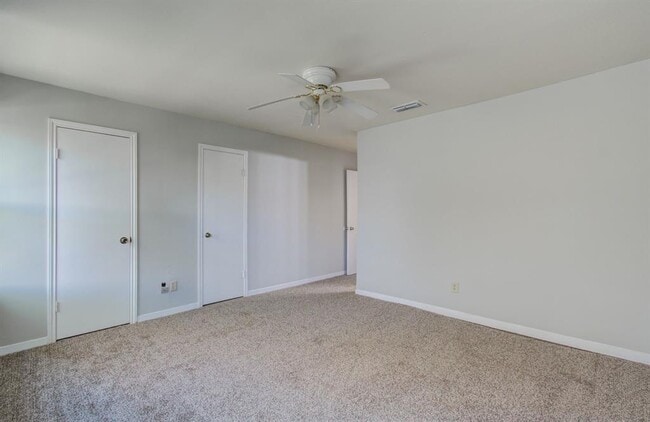 Building Photo - 9495 Fondren Rd