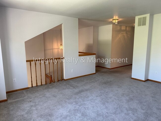 Building Photo - 3410 W 98th Dr