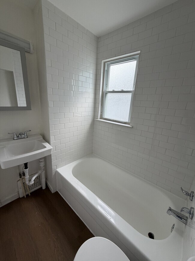 Building Photo - 4473 W 133rd St