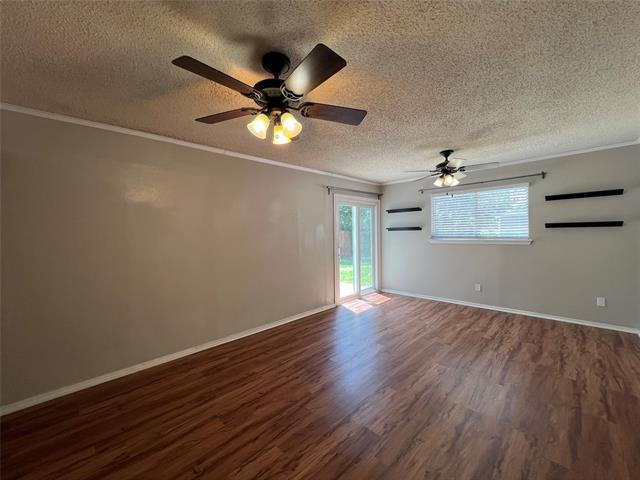 Building Photo - 4636 Baytree Dr
