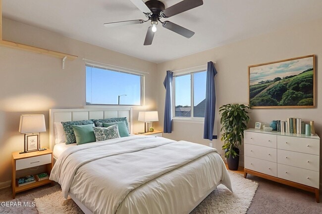 Building Photo - 363 Duskwood St