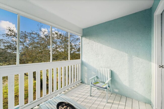 Building Photo - 17212 Front Beach Rd