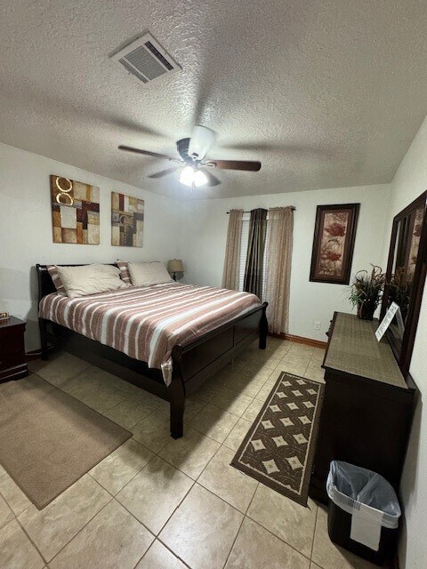 Building Photo - 8935 Dirby St