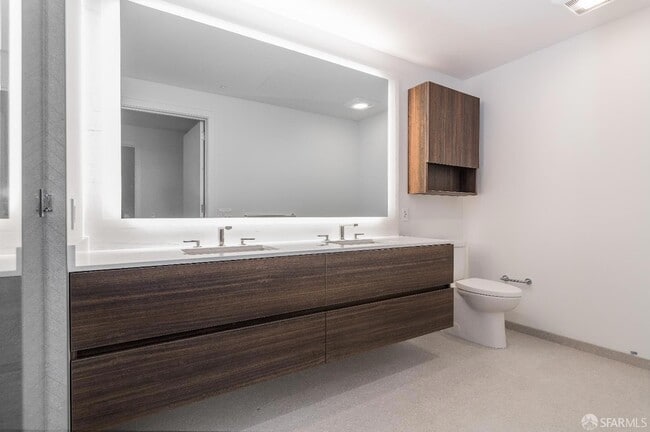 Building Photo - 280 Spear St