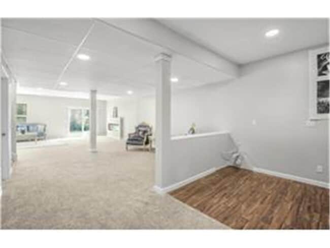 Building Photo - 21979 Lower Mill Ave