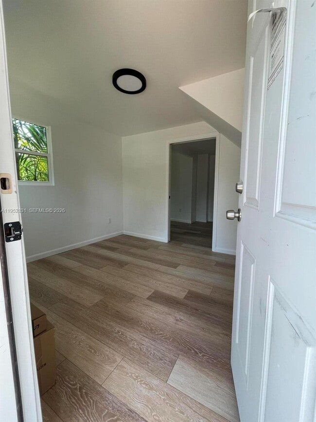 Building Photo - 310 N Ocean Breeze