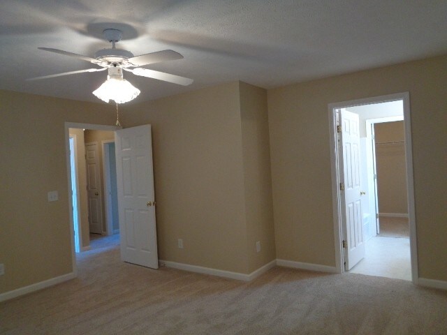 Building Photo - 4239 Turnberry Rd