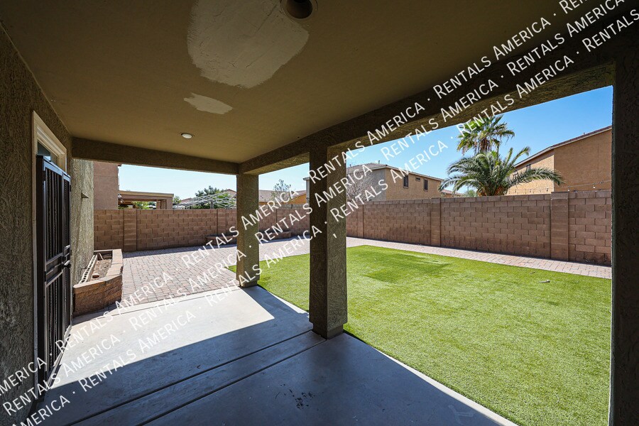 Building Photo - 6845 W Alta Vista Rd