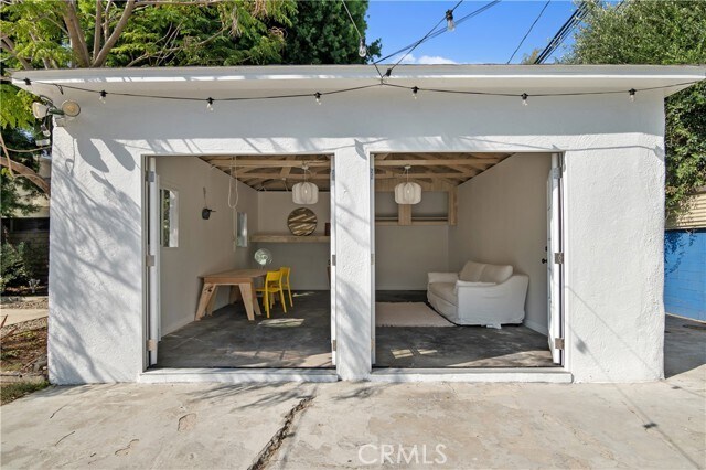Building Photo - 3780 Beethoven St