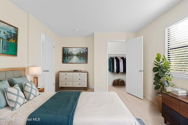 Building Photo - 1870 Agora Cir SE