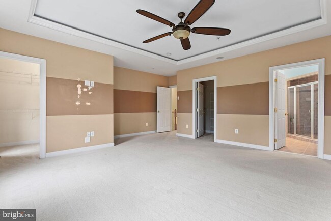 Building Photo - 3675 Spring Hollow Ln