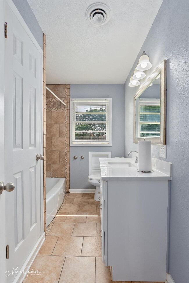 Building Photo - "Charming 3-Bed Oasis with 2 Baths on Joy ...