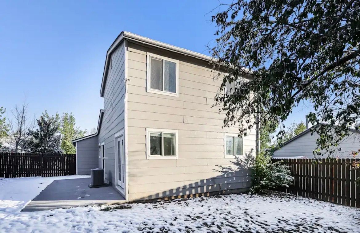 Building Photo - 17487 E Temple Dr