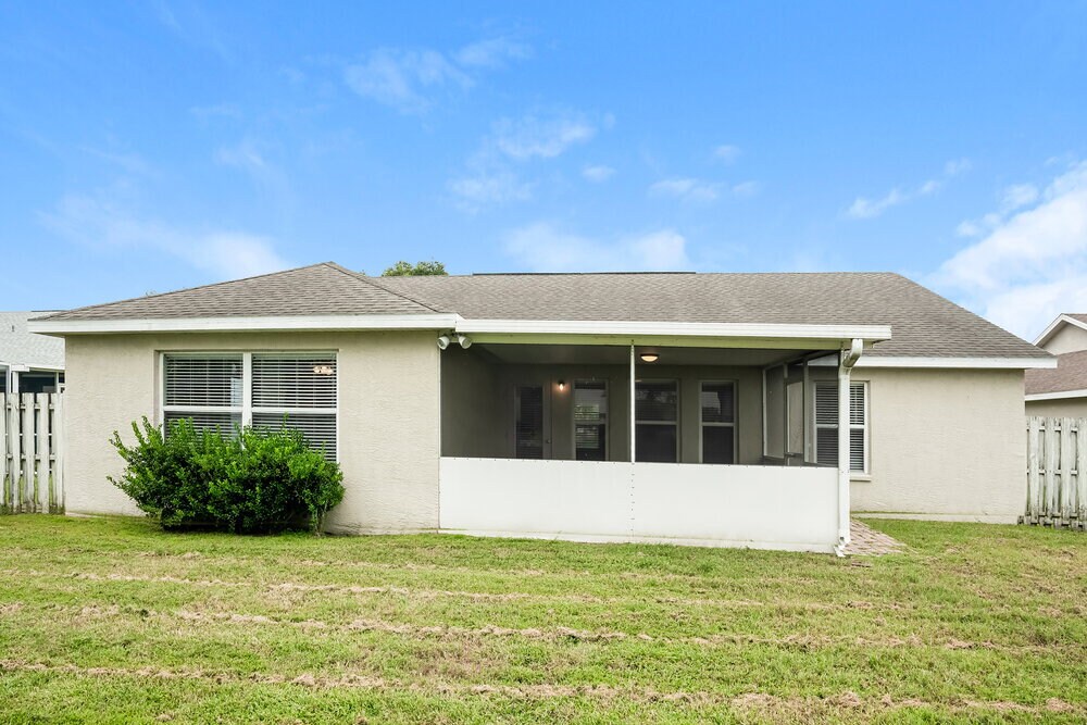 Building Photo - 4040 Kingsfield Dr