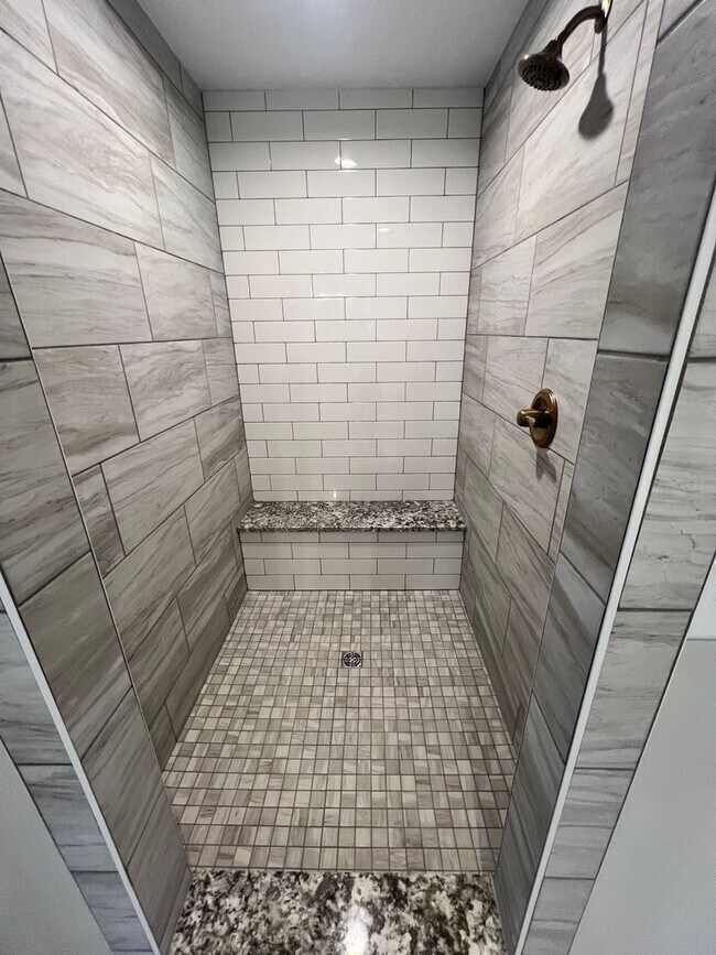 Building Photo - Spectacular newly remodeled home, next to ...