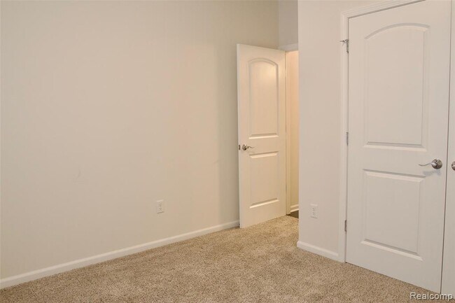 Building Photo - 8270 Carston Ln