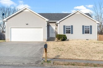 Building Photo - 1390 Whitt Ln