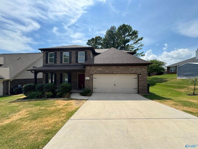 Building Photo - 120 Meadowglade Ln